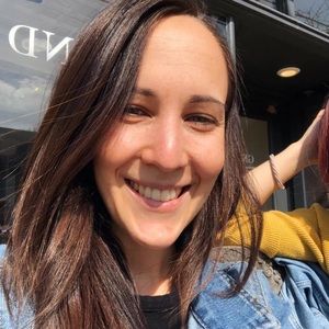 Meet your Posher, Elena